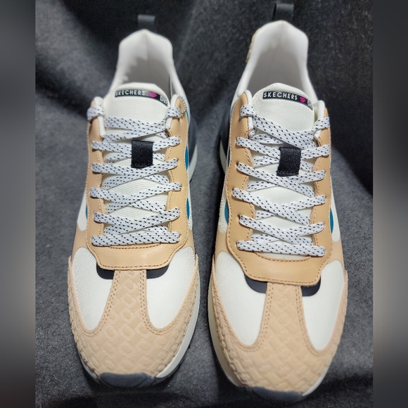 DVF x Skechers Suede Lace-Up Sneakers - Picture 4 of 6